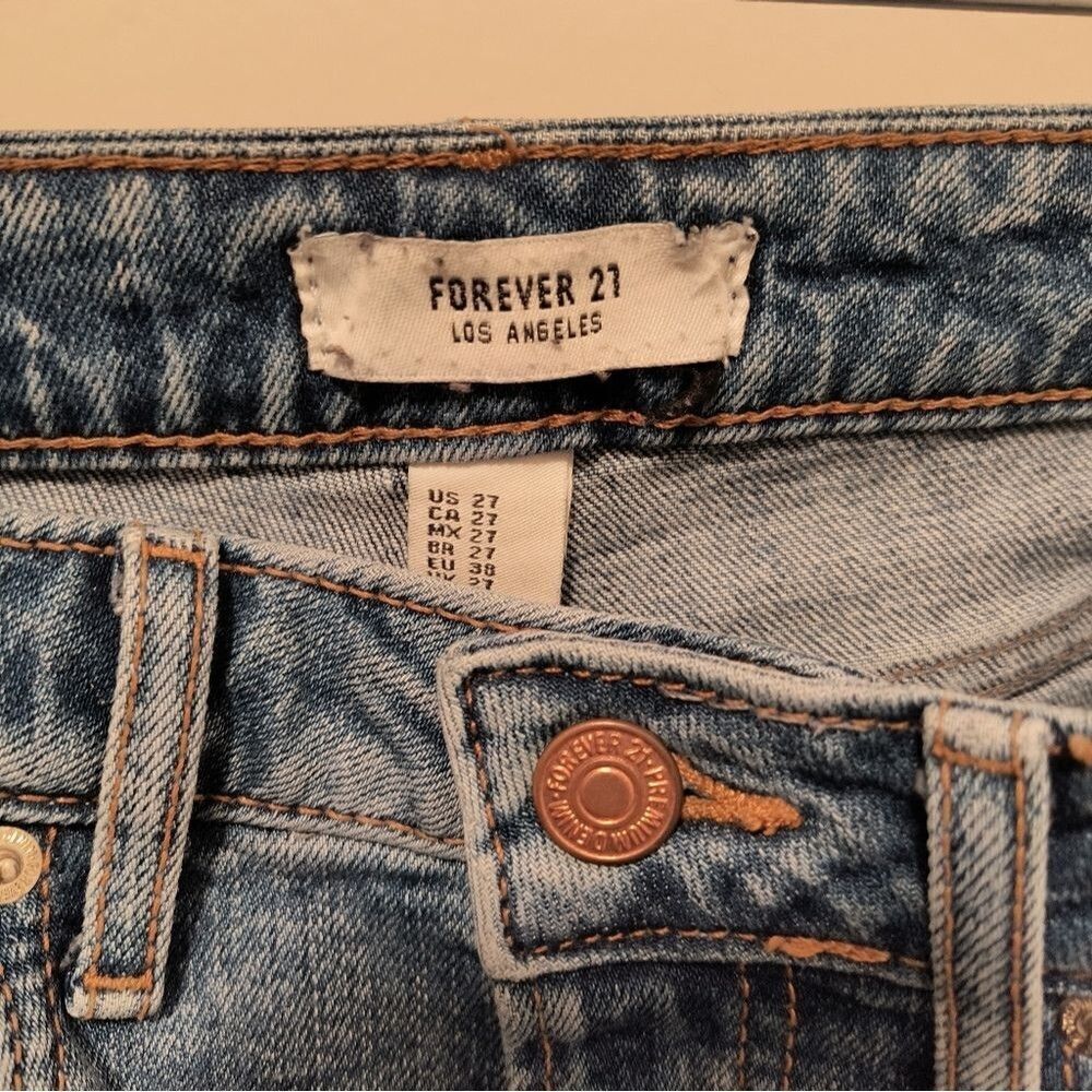 Forever 21 Distressed Denim Jeans - Picture 3 of 5